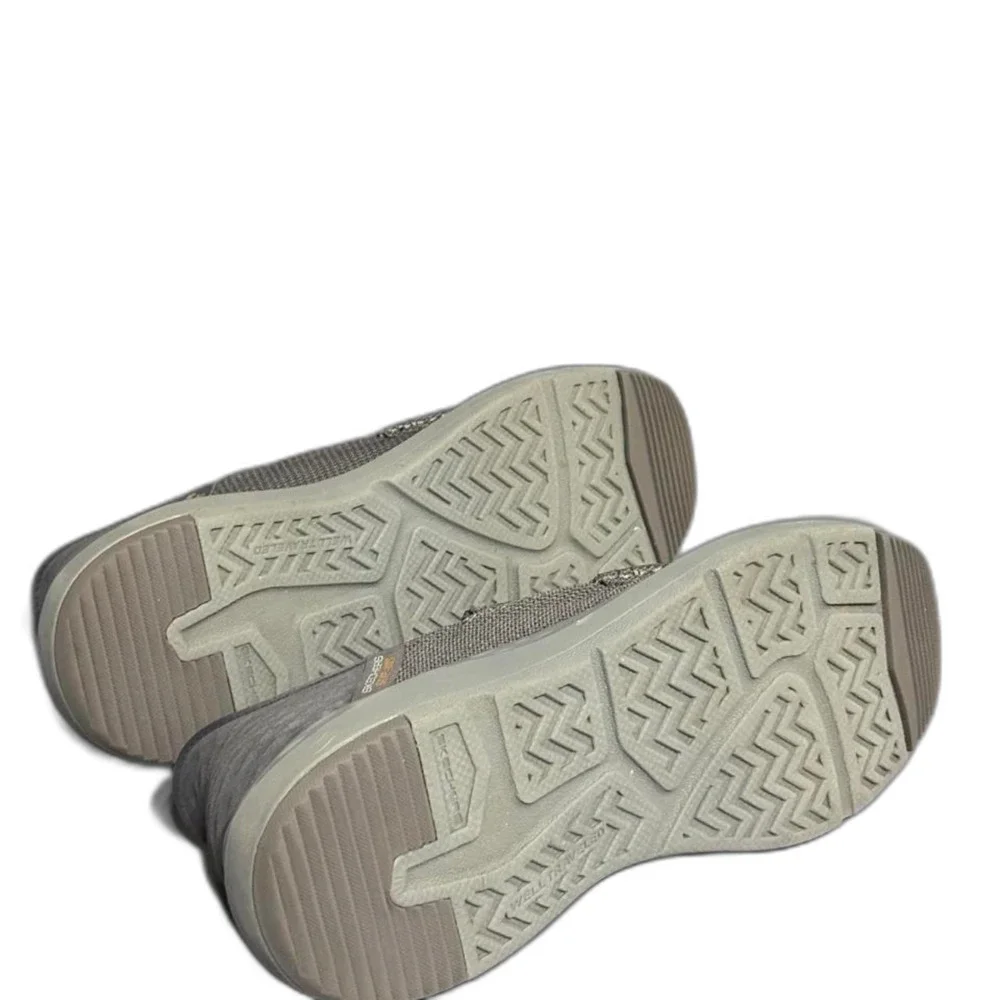 Skechers Men's Grey Loafers